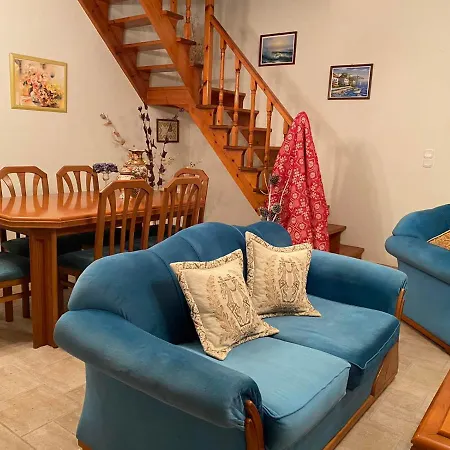 Petra Maisonettes Willa Kariá