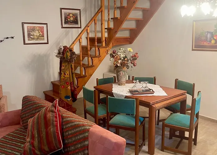 Petra Maisonettes וילה Kariá